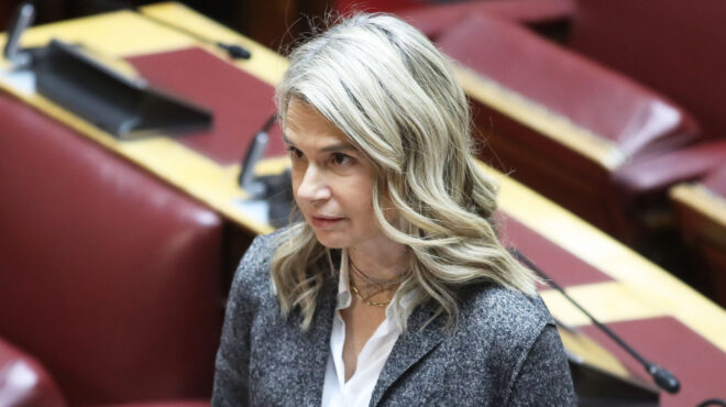 θεωρείο-αναστάτωση-564266527