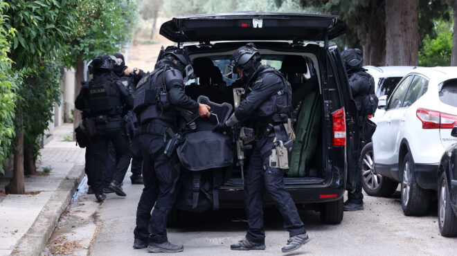 χαμάς-κυνήγι-για-δύο-άτομα-στον-κύκλο-τ-564271894