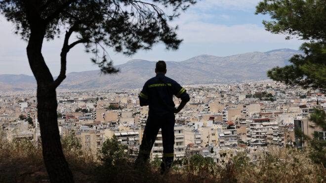 ενα-πολυεργαλείο-για-την-πυροσβεστικ-564267031