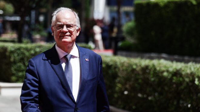 karamanlis-gia-soyflia-tha-ton-thymamai-panta-os-enan-vathia-dimokrati-politiko-564267904