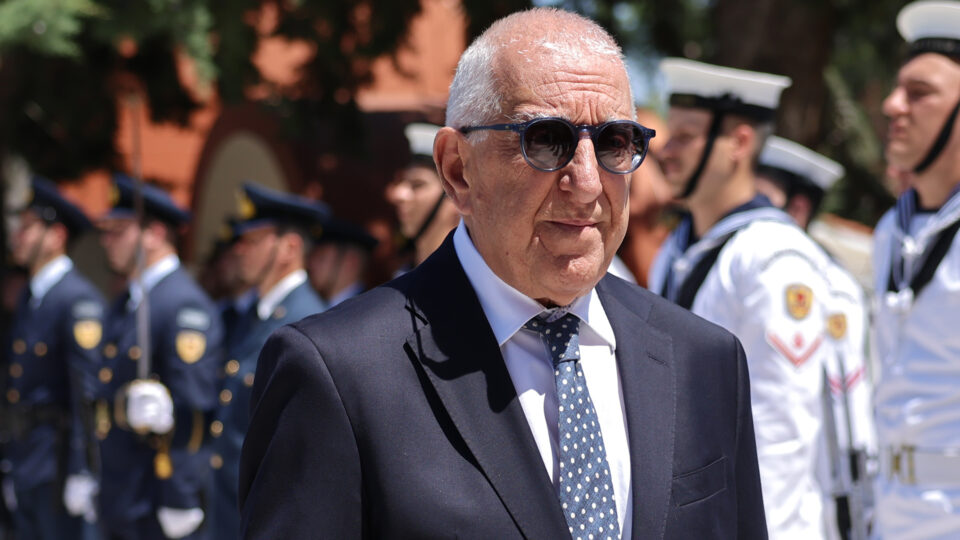 Τελευταίο αντίο στον Γιώργο Σουφλιά [φωτογραφίες]-5