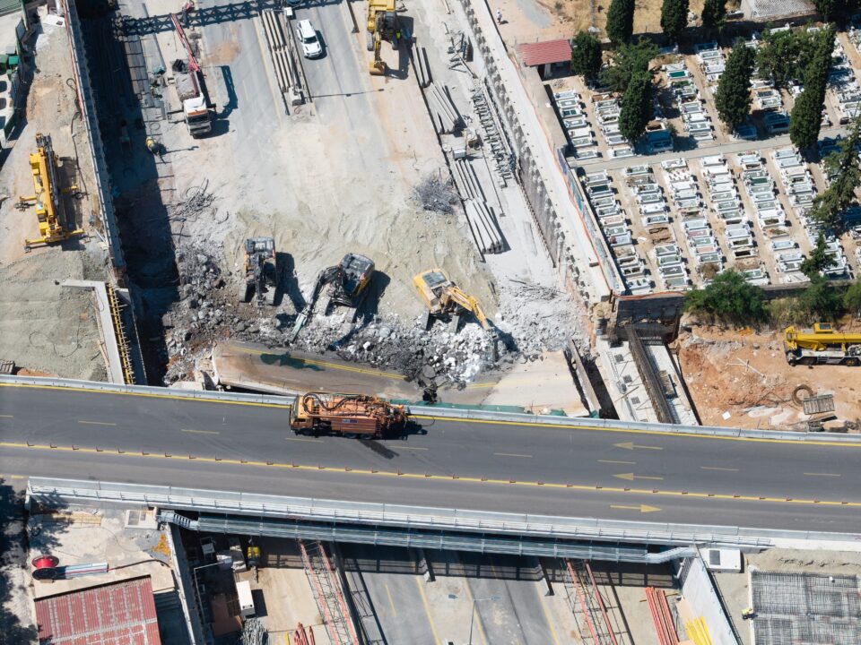 Flyover: Κατεδαφίστηκε το δεύτερο τμήμα της γέφυρας Πανοράματος – Εντυπωσιακές εικόνες και βίντεο-3