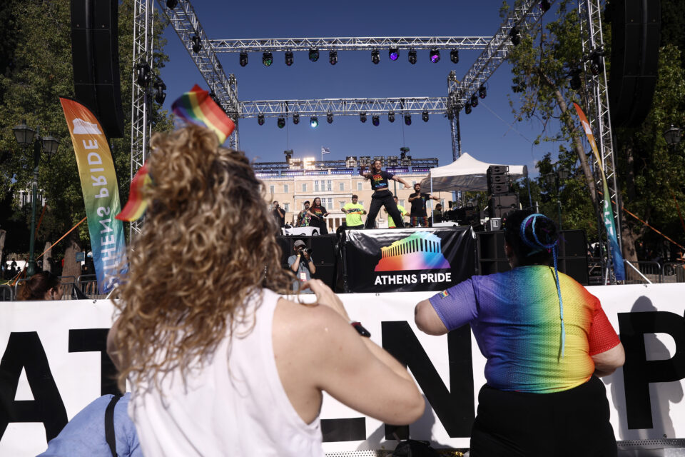 Athens Pride 2026: Χιλιάδες κόσμου στη γιορτή ισότητας και υπερηφάνειας – Εικόνες-6