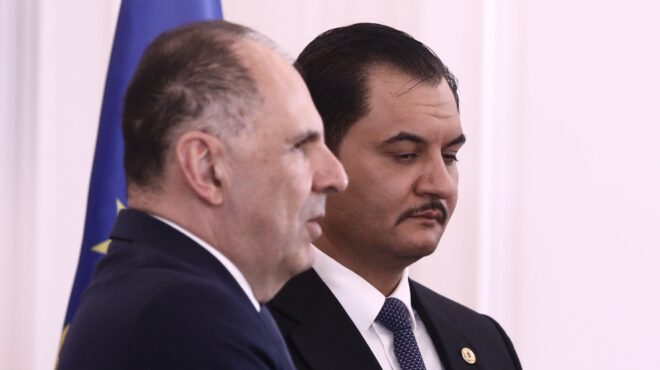γεραπετρίτης-σε-χαφτάρ-αοζ-με-βάση-το-δ-564285961