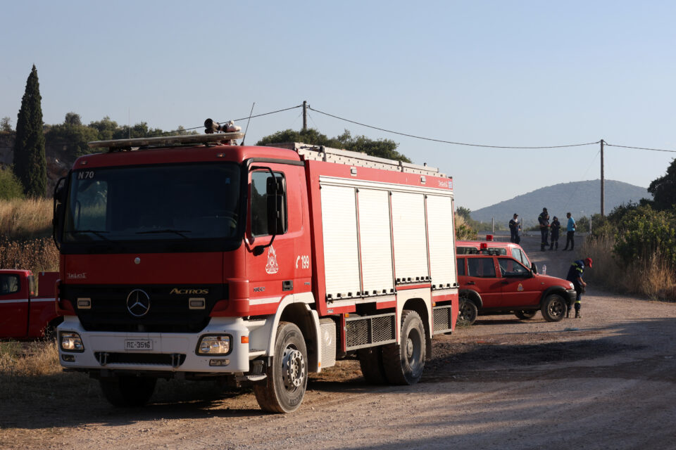 Σε ύφεση η πυρκαγιά που ξέσπασε στο Ακραίφνιο Βοιωτίας-2