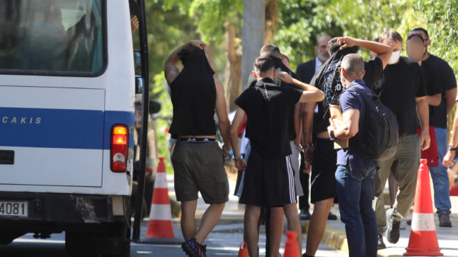 καλλιθέα-τα-σχόλια-στα-social-media-αποκρούοντ-564310348
