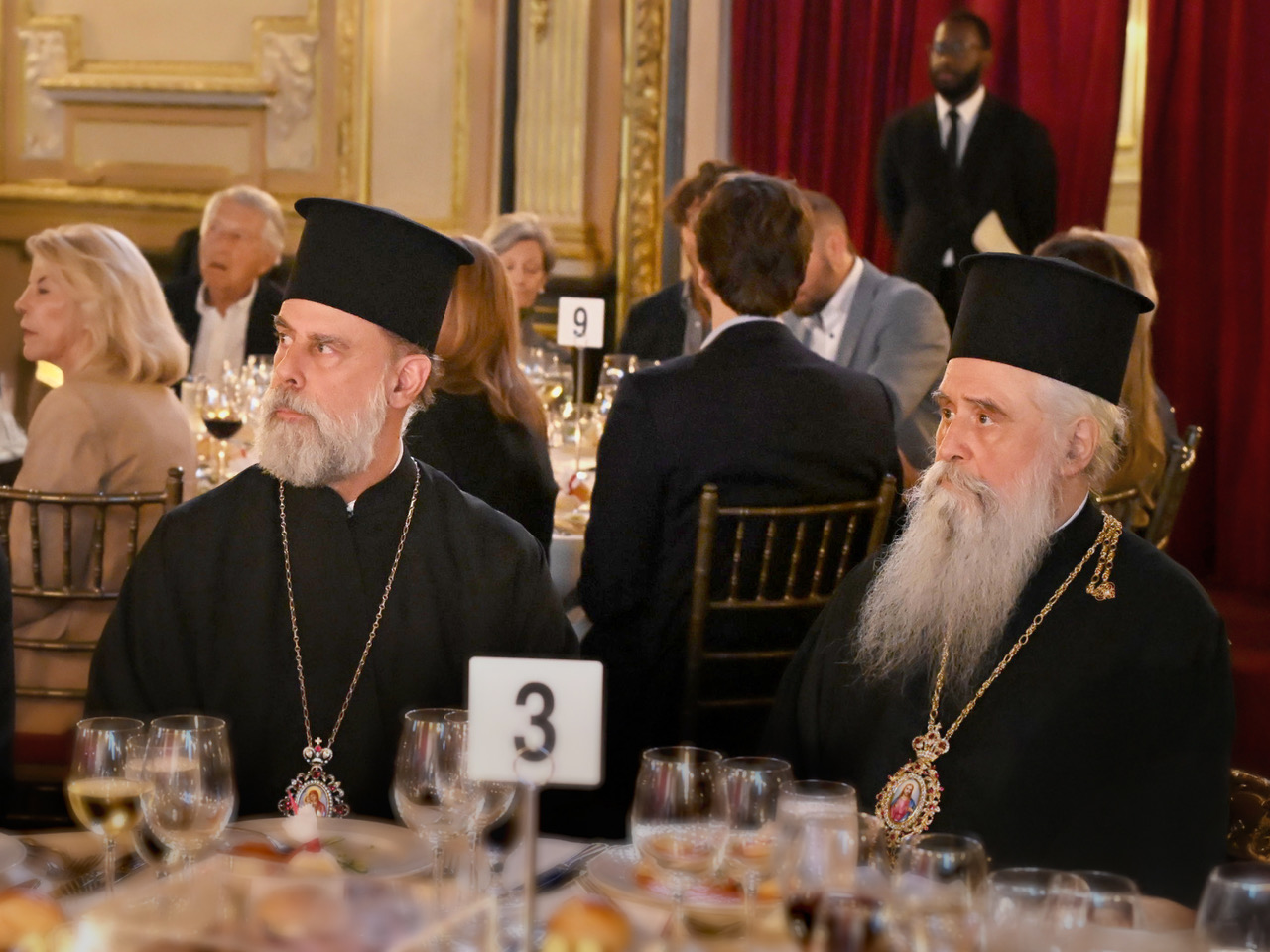 H Μονή Σινά και η ιερότητά της «ταξίδεψαν» στη Νέα Υόρκη χάρη στη Λίζυ Μανωλά-4