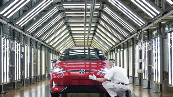volkswagen-καταργεί-50-000-θέσεις-εργασίας-έως-το-2030-564292780