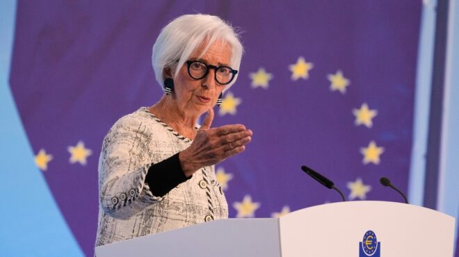 εκτ-πρώτη-αύξηση-επιτοκίων-από-το-2023-564278314