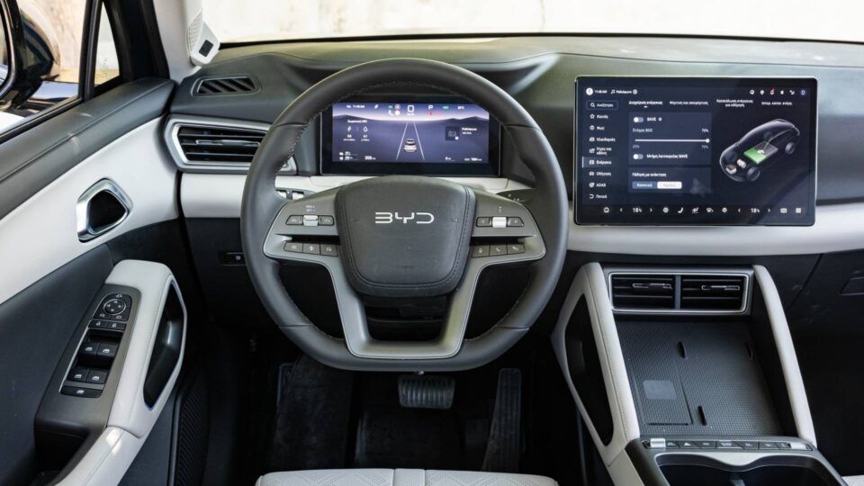 Δοκιμή BYD Atto 2 DM-i: Plug-in υβριδικό SUV με μεγάλες βλέψεις-6