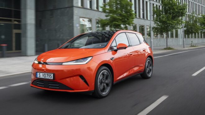 η-byd-πατάει-γκάζι-για-κυριαρχία-στην-παγ-564278530