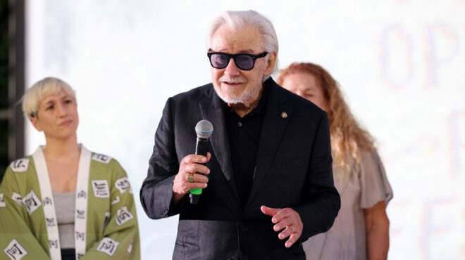 ο-τεό-του-χάρβεϊ-καϊτέλ-564294526