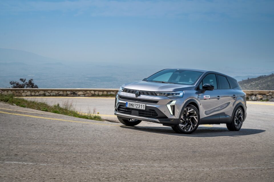 Υβριδικό δίλημμα: Hyundai Kona Hybrid vs Renault Symbioz E-Tech 160-3