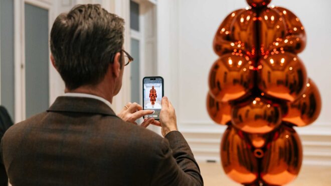 guided-talks-με-αφορμή-την-έκθεση-jeff-koons-αφροδίτη-τ-564266785