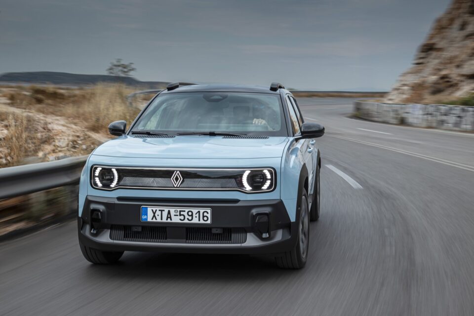 Οδηγούμε στην Ελλάδα το νέο Renault 4 E-Tech Electric-8