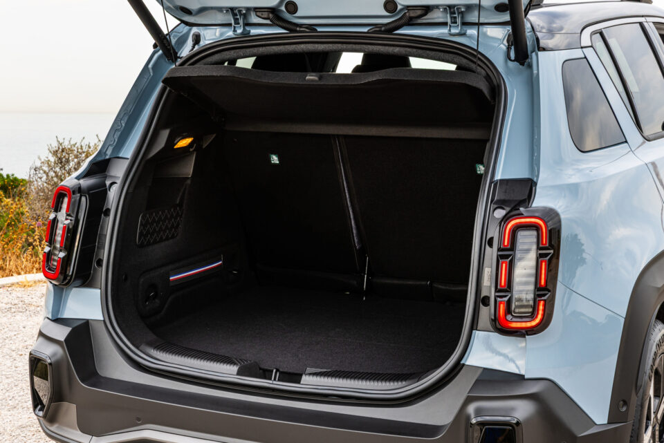 Οδηγούμε στην Ελλάδα το νέο Renault 4 E-Tech Electric-4