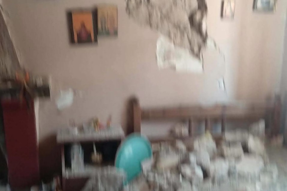 Σεισμοί στην Εύβοια: Κατολισθήσεις και ζημιές σε οδικό δίκτυο, σπίτια και μαγαζιά-1