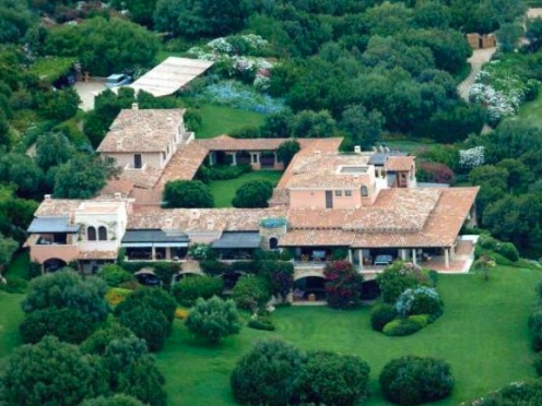 Ιταλία: H βίλα του Μπερλουσκόνι πωλείται στη βασιλική οικογένεια του Κατάρ-1