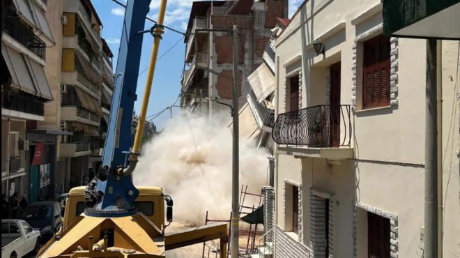 πετράλωνα-ολοκληρώθηκε-η-επιχείρηση-564317017
