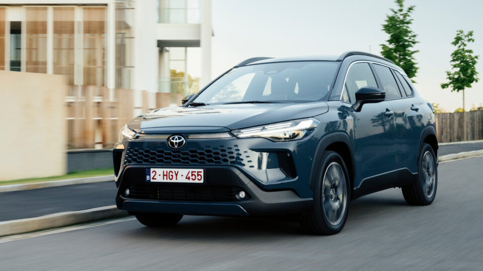Πόσο κοστίζουν τα SUV της Toyota στην Ελλάδα;-5