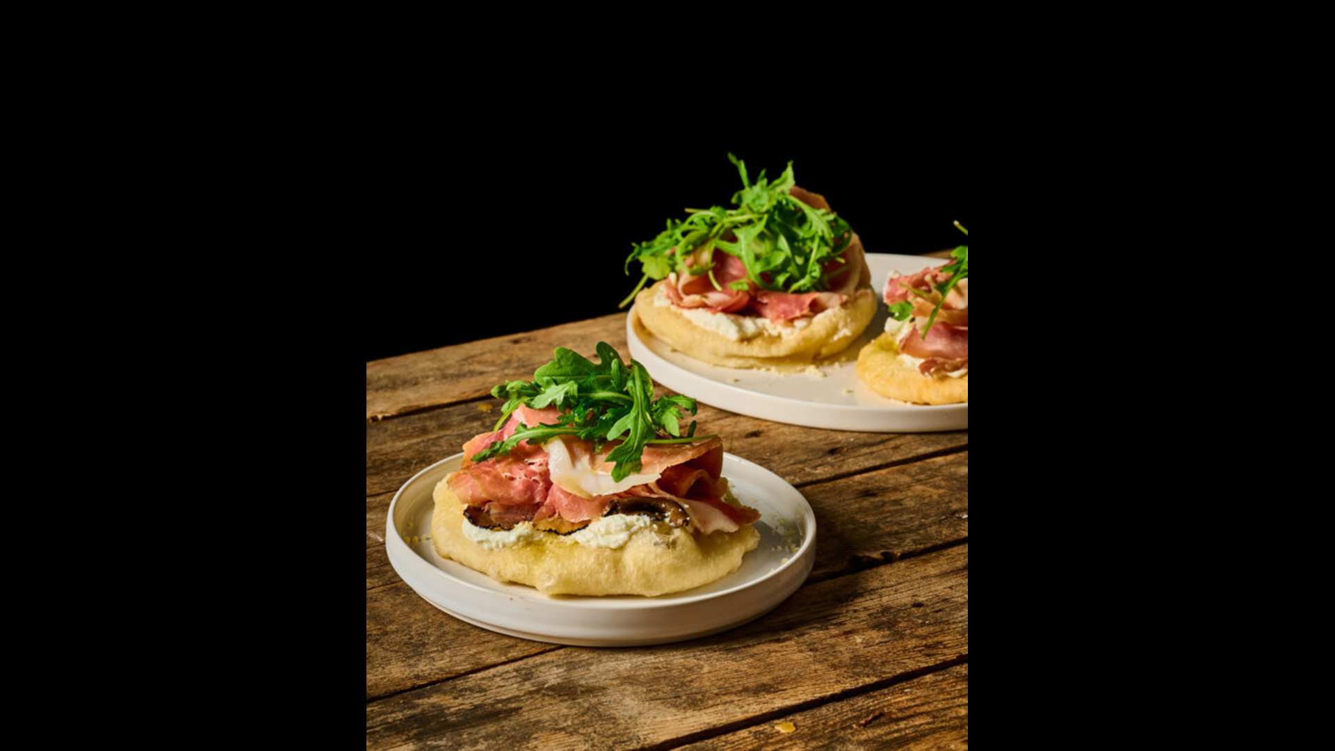 pizza-fritta-αυτή-η-πίτσα-είναι-τηγανητή-564304921