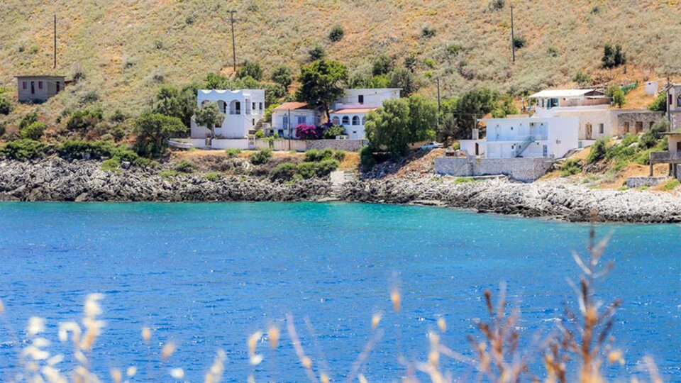 Τρεις αφορμές για παράκαμψη στην προσηλιακή Μάνη αυτό το καλοκαίρι -6