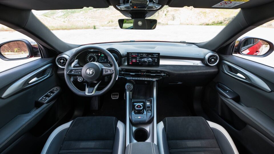 Δοκιμάζουμε την ανανεωμένη Alfa Romeo Tonale Hybrid των 175 ίππων-3