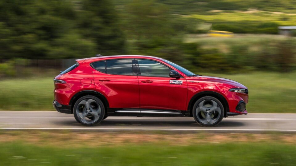 Δοκιμάζουμε την ανανεωμένη Alfa Romeo Tonale Hybrid των 175 ίππων-8