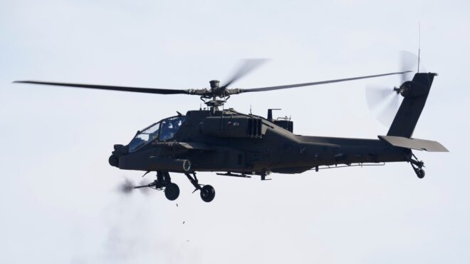 τραμπ-οι-ιρανοί-κατέρριψαν-το-apache-στα-στε-564273823