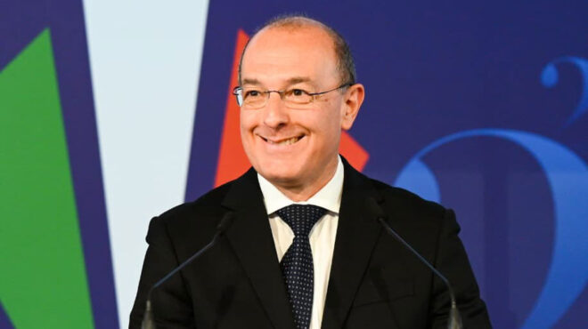 viva-italia-η-ιταλική-δημοκρατία-έσβησε-80-κερι-564266959
