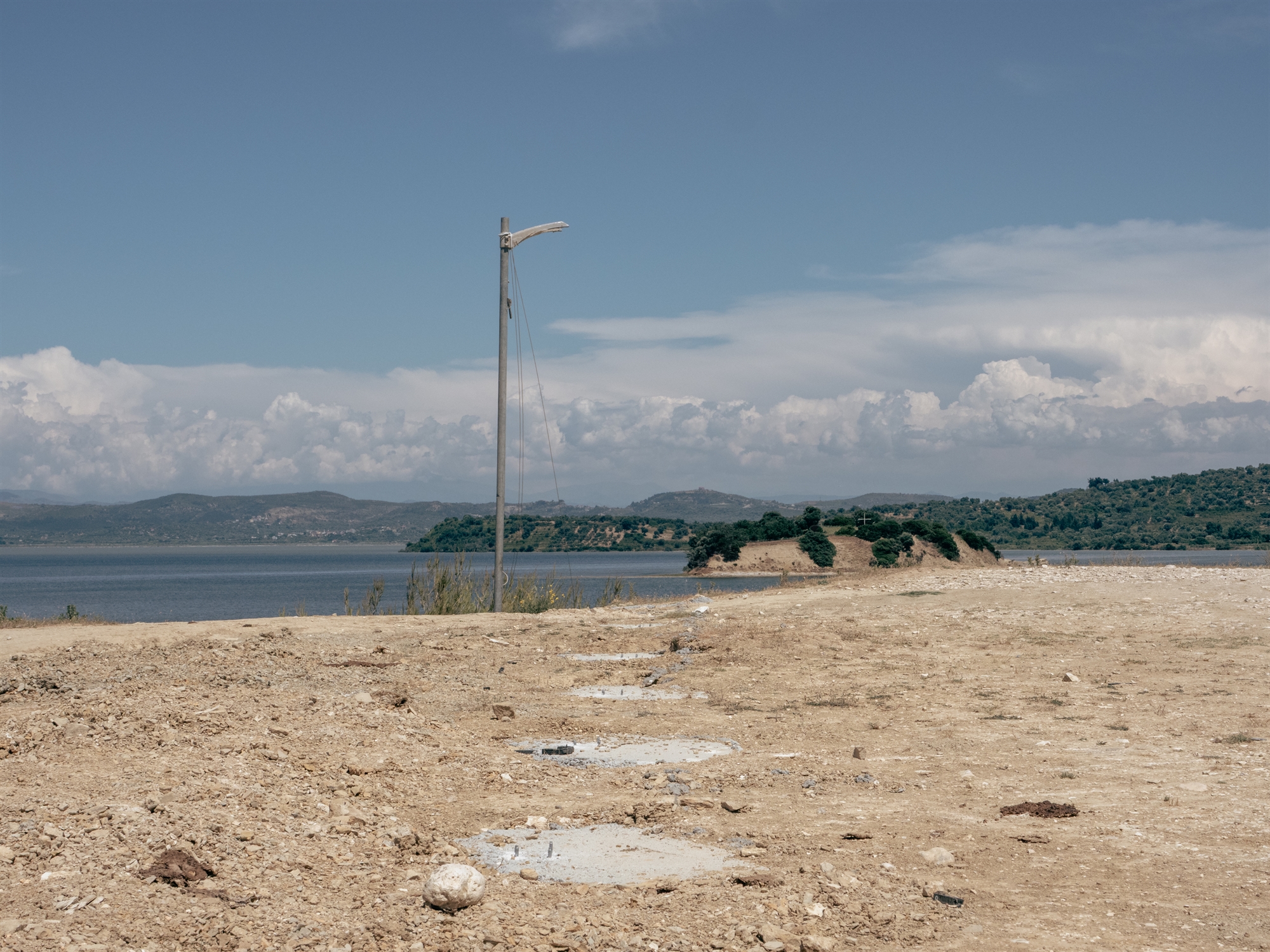 Ο Αλβανός επιχειρηματίας που πούλησε τη Σβέρνιτσα-3