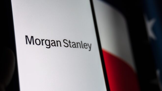 η-morgan-stanley-ανοίγει-τη-διαχείριση-ενός-τρισ-564263575