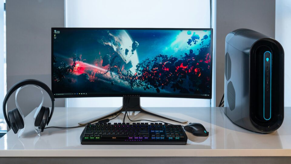 Γιατί τα desktops επιστρέφουν δυναμικά το 2026-2