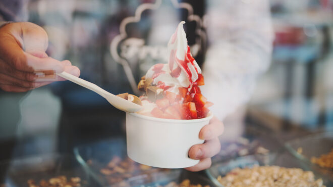 είναι-το-frozen-yogurt-πιο-υγιεινό-από-το-παγωτό-564290671