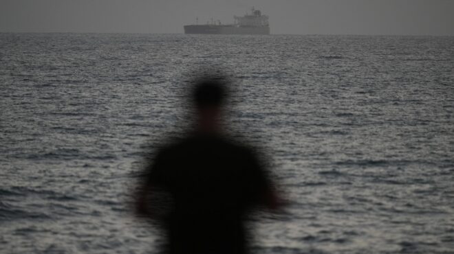 βρετανία-κατασχέθηκε-τάνκερ-του-ρωσι-564284254