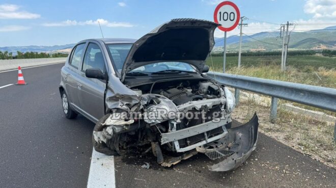 φθιώτιδα-τροχαίο-στον-ε65-αυτοκίνητο-564309190