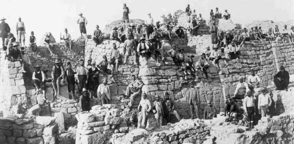 Πέρα από την «Οδύσσεια» του Νόλαν: Η αληθινή περιπέτεια του «θησαυρού του Πριάμου», που δεν απέκτησε ποτέ η Ελλάδα-1