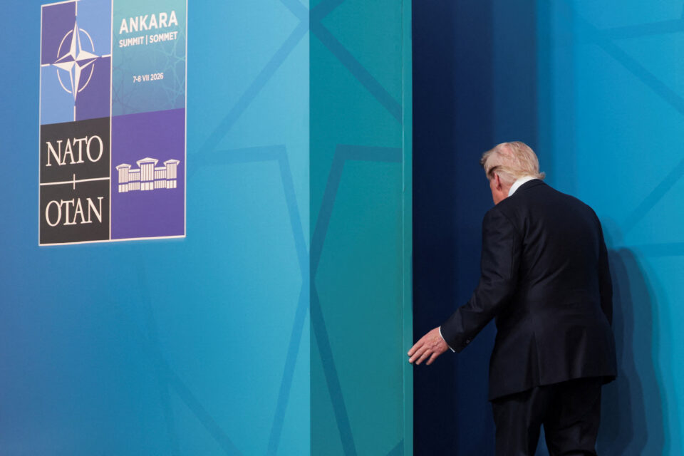 Σύνοδος ΝΑΤΟ: Οι Ευρωπαίοι κουράστηκαν να κατευνάζουν τον Τραμπ-1