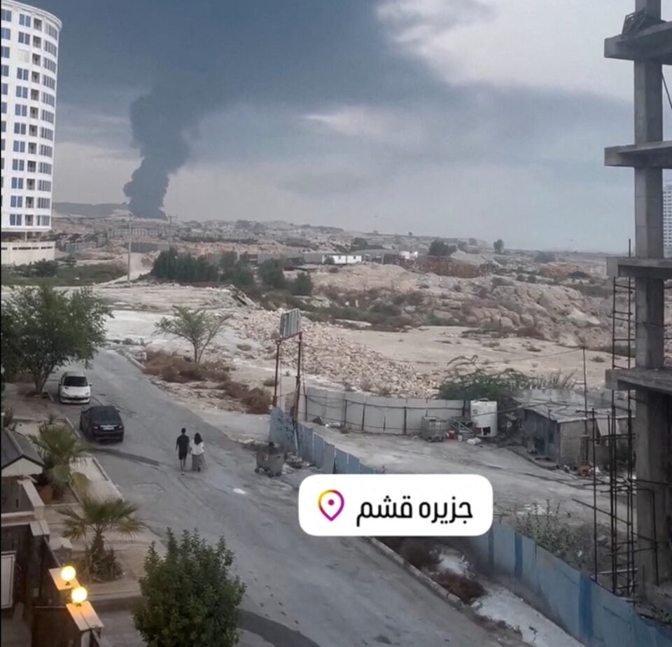 Επιστροφή στις βόμβες και κλιμάκωση μέχρι την Αίγυπτο – Ολες οι εξελίξεις στη Μέση Ανατολή-1