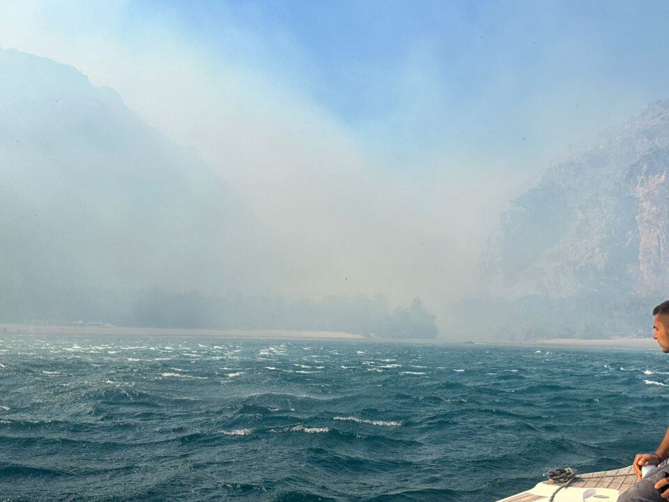 «Αν δεν καταφέρναμε να πλησιάσουμε θα καίγονταν ή θα πνίγονταν από τους καπνούς»-2