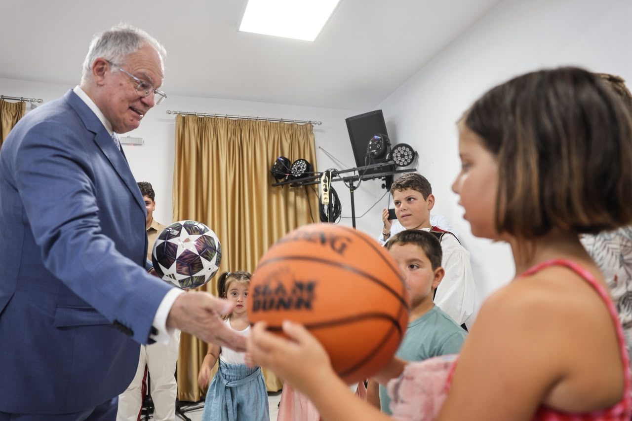Ο ΠτΔ στο Αγαθονήσι, στο πλευρό των ακριτών και των ακοίμητων φρουρών μας-3