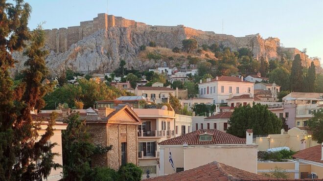 η-αθήνα-από-ψηλά-η-πίστη-σε-ένα-αύριο-564318643