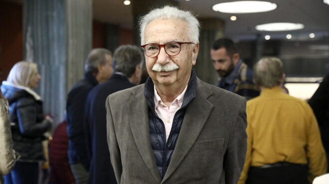 τι-τρέχει-με-την-ελ-α-σ-και-τα-ιδιωτικά-π-564342700