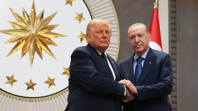ο-τραμπ-επιμένει-για-τα-f-35-564369589