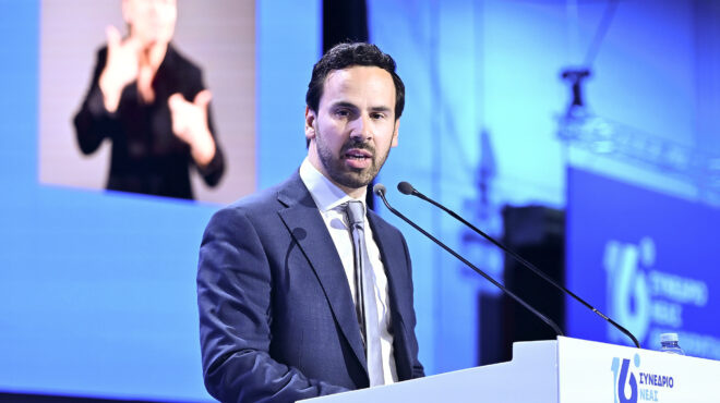 γιατί-δεν-προσφεύγει-στη-δικαιοσύνη-564332299
