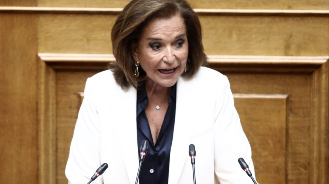 ντόρα-μπακογιάννη-παρών-στην-πρότα-564369364