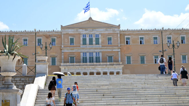 καιρός-θα-ανέβει-κι-άλλο-η-θερμοκρασία-564328456