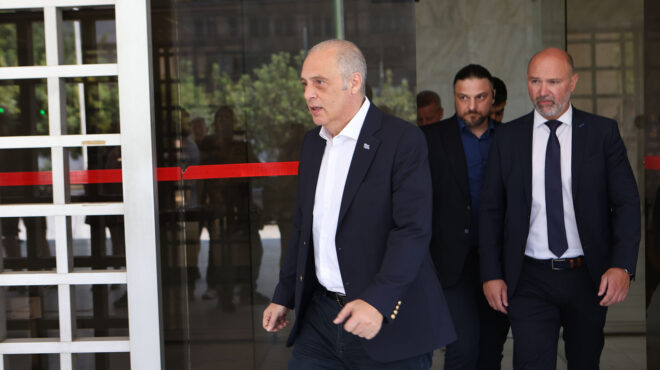 στον-αρειο-πάγο-ο-βελόπουλος-να-παρέμ-564331969