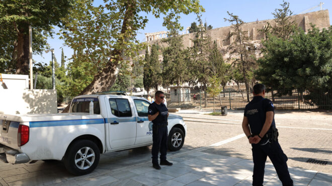 ακρόπολη-δίωξη-κατά-του-60χρονου-που-επ-564357883