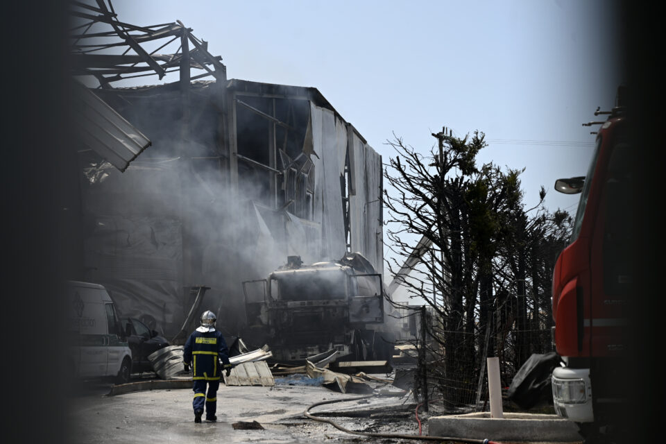 Εξαμίλια: Εργασίες ηλεκτροσυγκόλλησης πριν από τη φονική έκρηξη-2